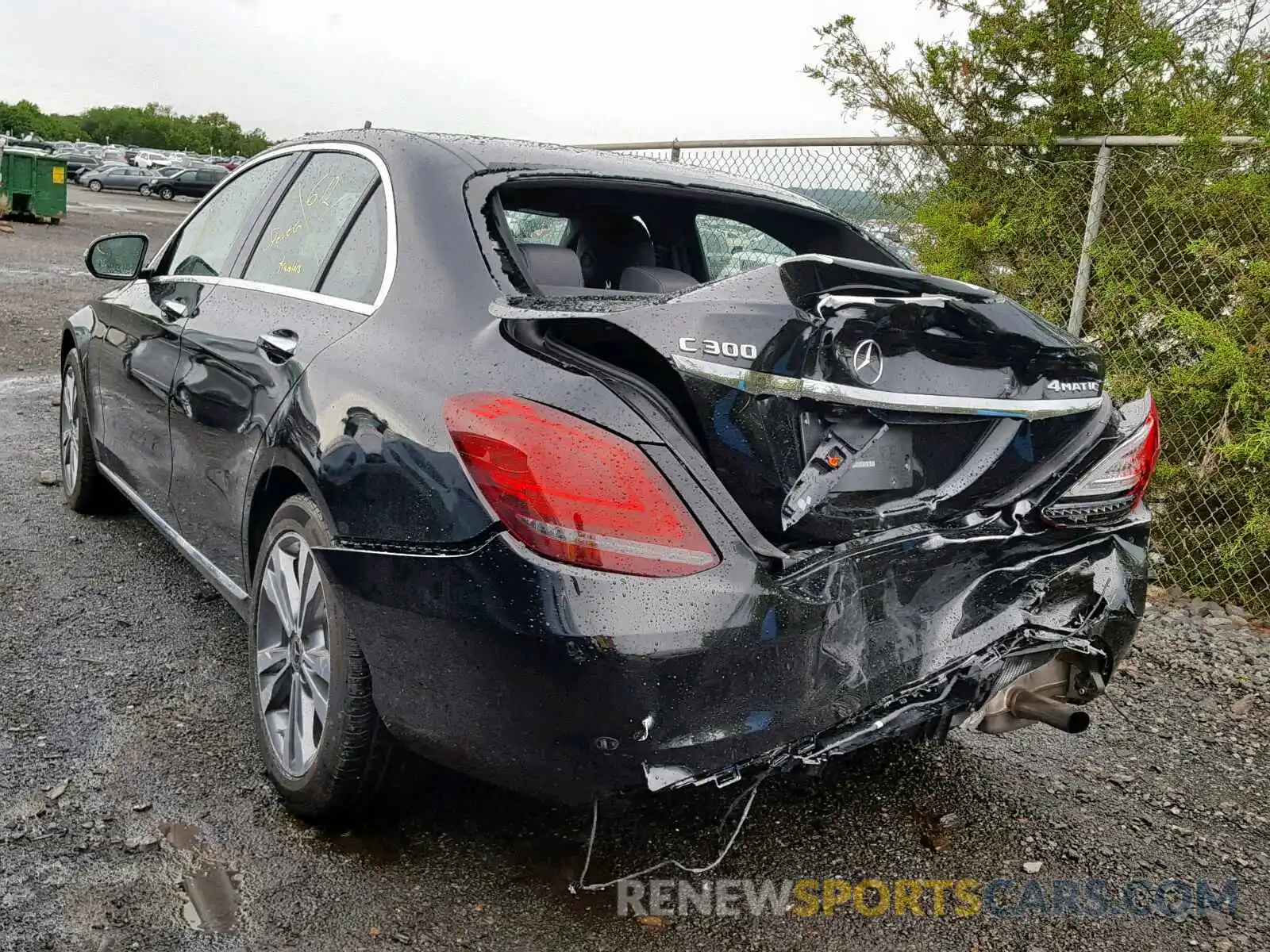 3 Photograph of a damaged car 55SWF8EBXKU309737 MERCEDES-BENZ C CLASS 2019