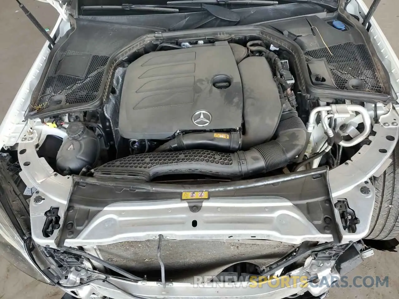 11 Photograph of a damaged car 55SWF8EBXKU318986 MERCEDES-BENZ C-CLASS 2019