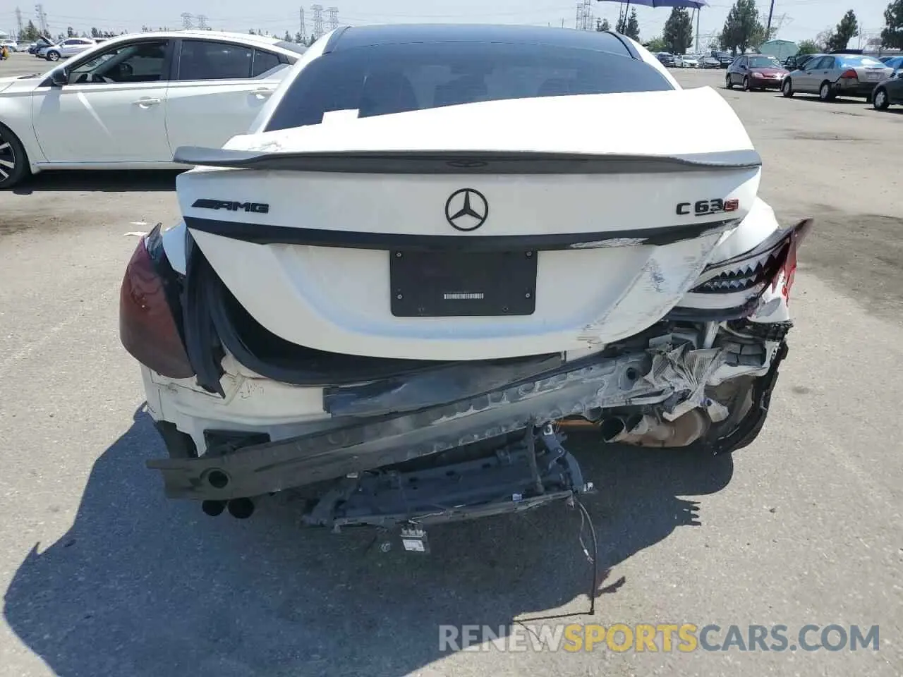 6 Photograph of a damaged car 55SWF8HB4KU318297 MERCEDES-BENZ C-CLASS 2019