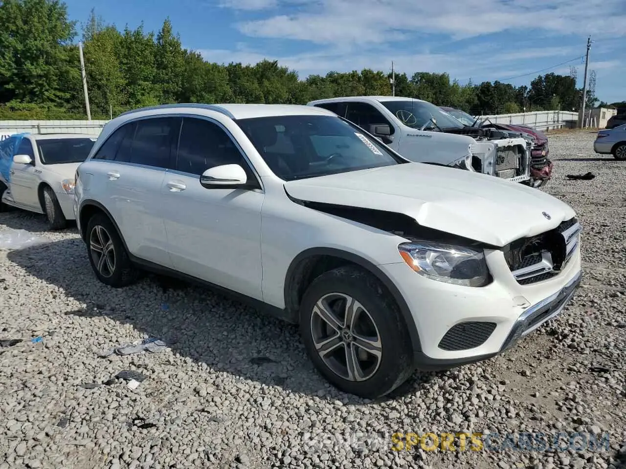 4 Photograph of a damaged car WDC0G4KB9KV151386 MERCEDES-BENZ C-CLASS 2019
