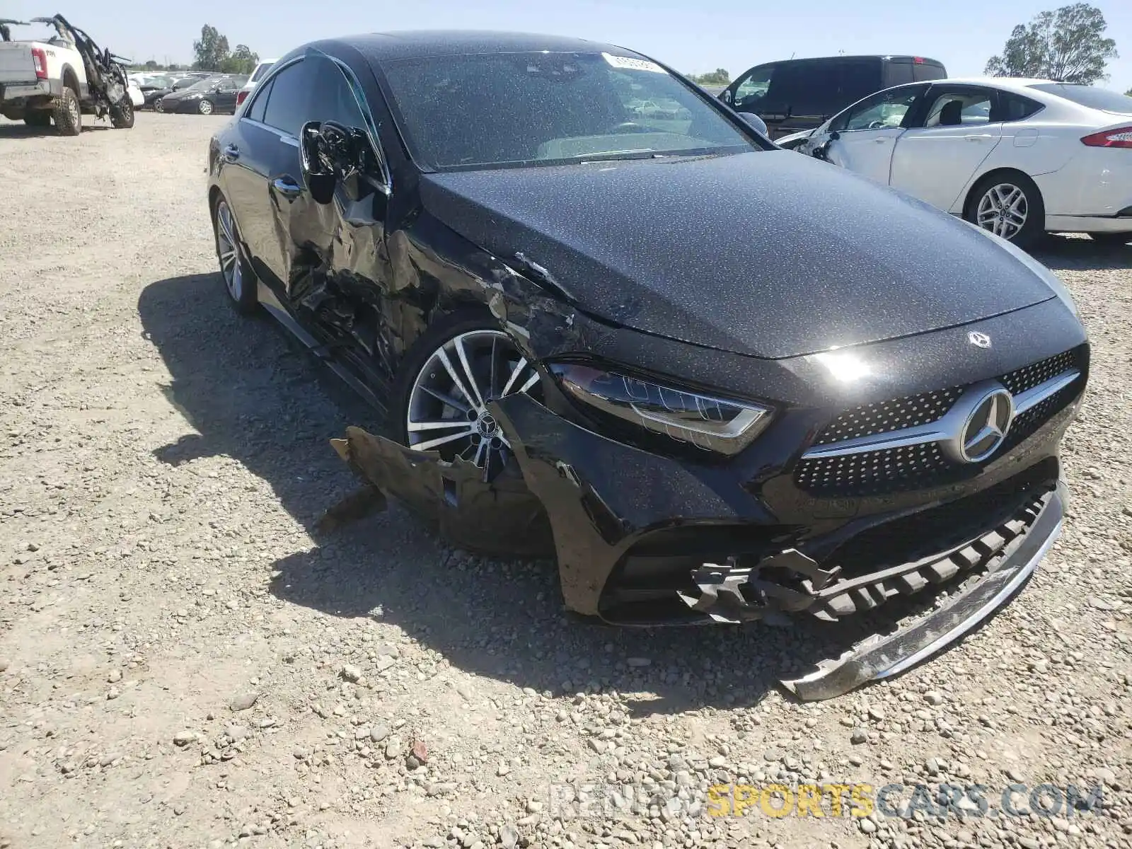 1 Photograph of a damaged car WDD2J5JB4KA038403 MERCEDES-BENZ C CLASS 2019