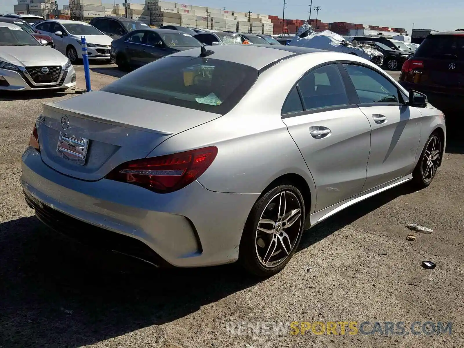 4 Photograph of a damaged car WDDSJ4EB0KN743034 MERCEDES-BENZ C CLASS 2019