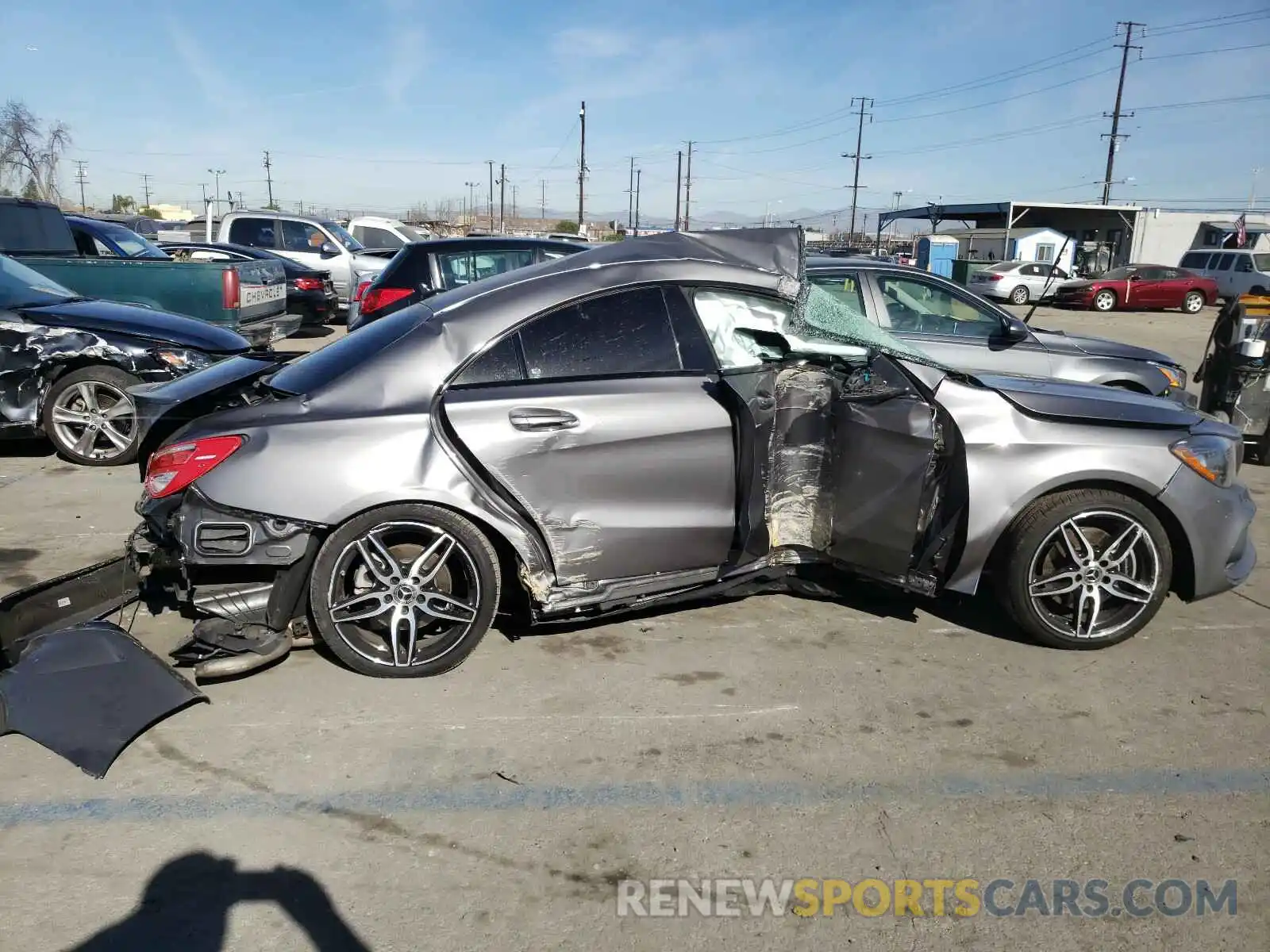 9 Photograph of a damaged car WDDSJ4EB0KN776499 MERCEDES-BENZ C CLASS 2019