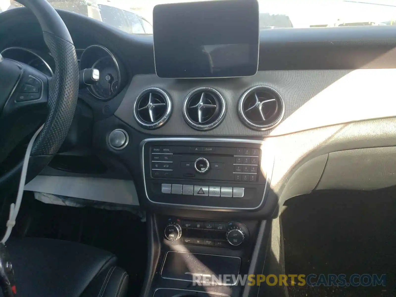 9 Photograph of a damaged car WDDSJ4EB5KN699516 MERCEDES-BENZ C CLASS 2019