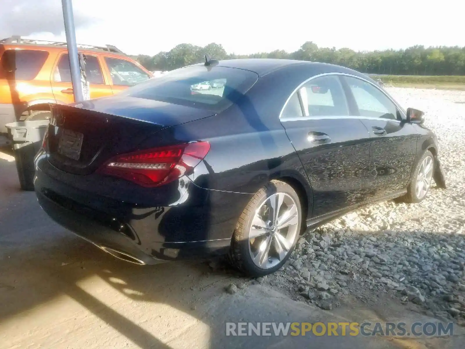 4 Photograph of a damaged car WDDSJ4EB6KN699167 MERCEDES-BENZ C CLASS 2019