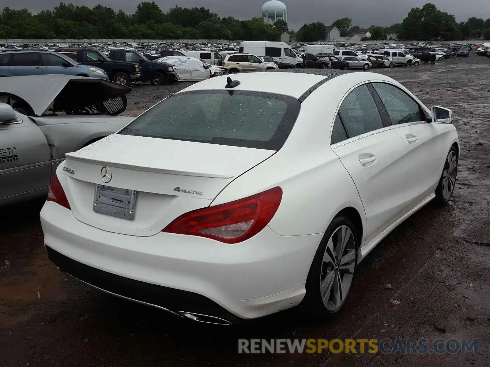 4 Photograph of a damaged car WDDSJ4GB8KN728035 MERCEDES-BENZ C CLASS 2019