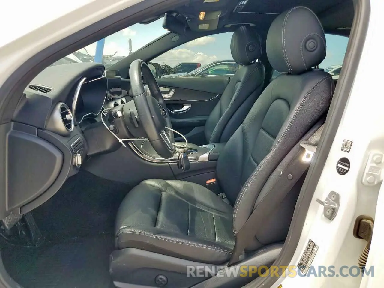 7 Photograph of a damaged car WDDWF8DB0KR482041 MERCEDES-BENZ C-CLASS 2019