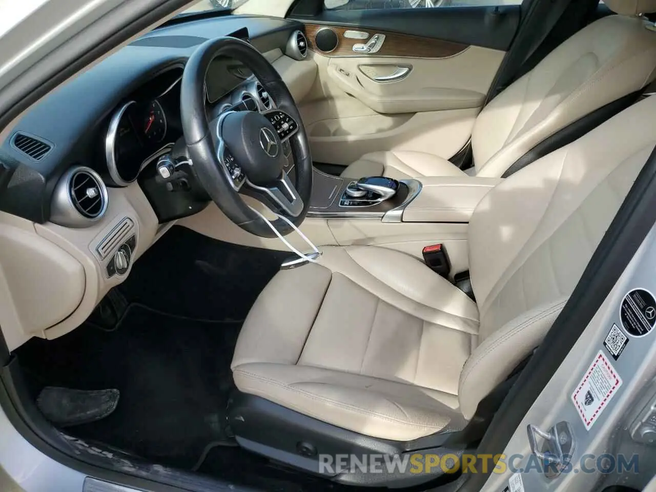 7 Photograph of a damaged car WDDWF8DB1KR481108 MERCEDES-BENZ C-CLASS 2019