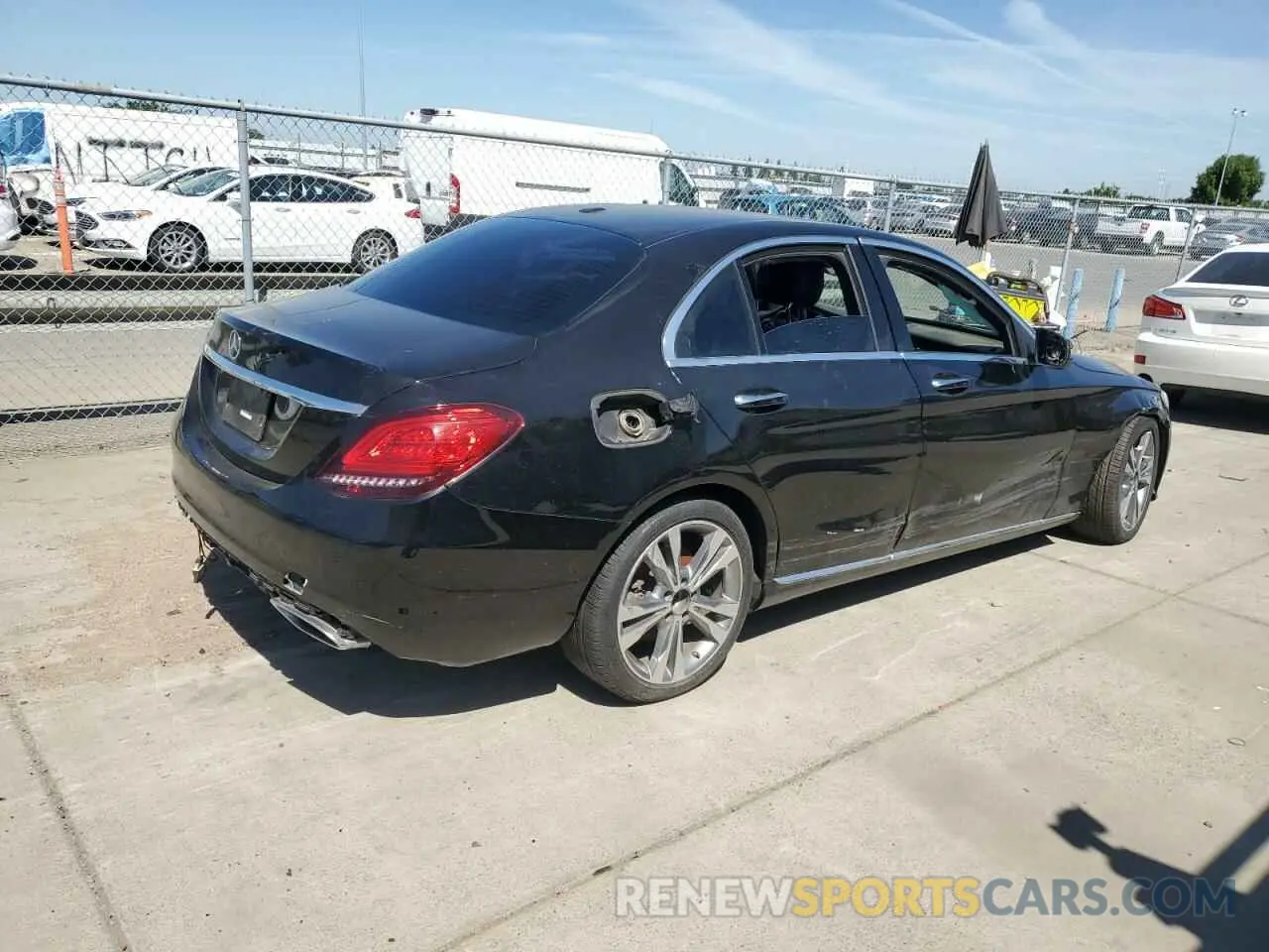 3 Photograph of a damaged car WDDWF8DB1KR483148 MERCEDES-BENZ C-CLASS 2019