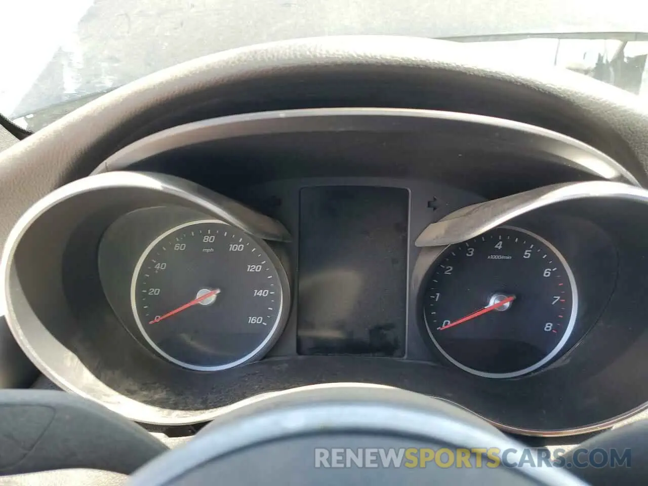 9 Photograph of a damaged car WDDWF8DB1KR483148 MERCEDES-BENZ C-CLASS 2019