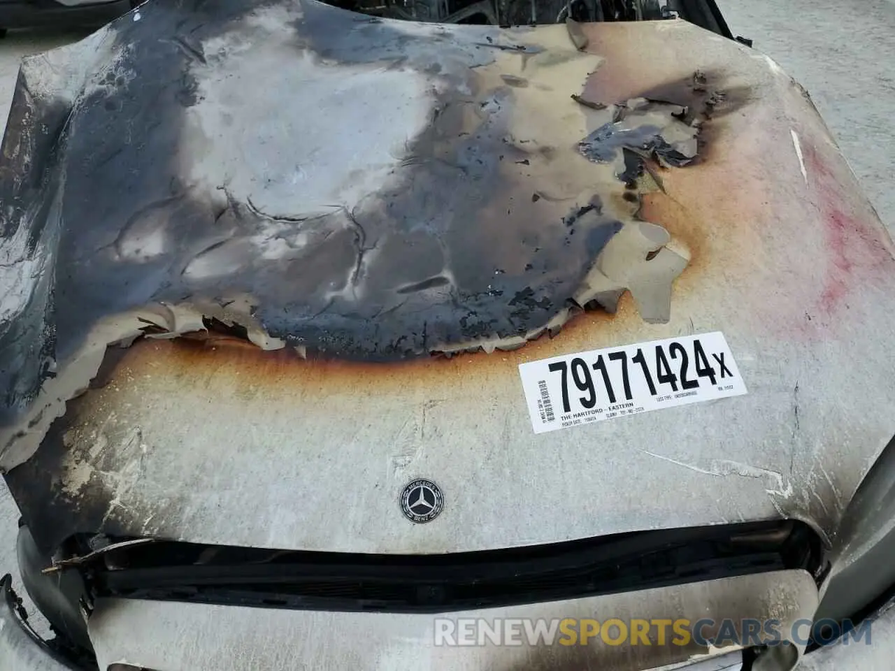 11 Photograph of a damaged car WDDWF8DB1KR519422 MERCEDES-BENZ C-CLASS 2019