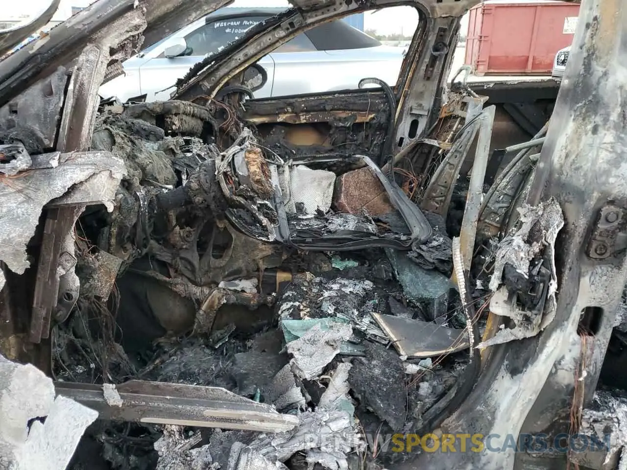 7 Photograph of a damaged car WDDWF8DB1KR519422 MERCEDES-BENZ C-CLASS 2019