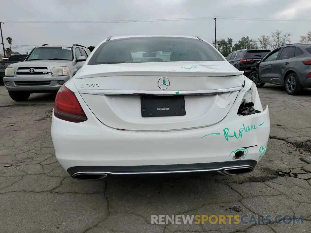6 Photograph of a damaged car WDDWF8DBXKR458622 MERCEDES-BENZ C-CLASS 2019