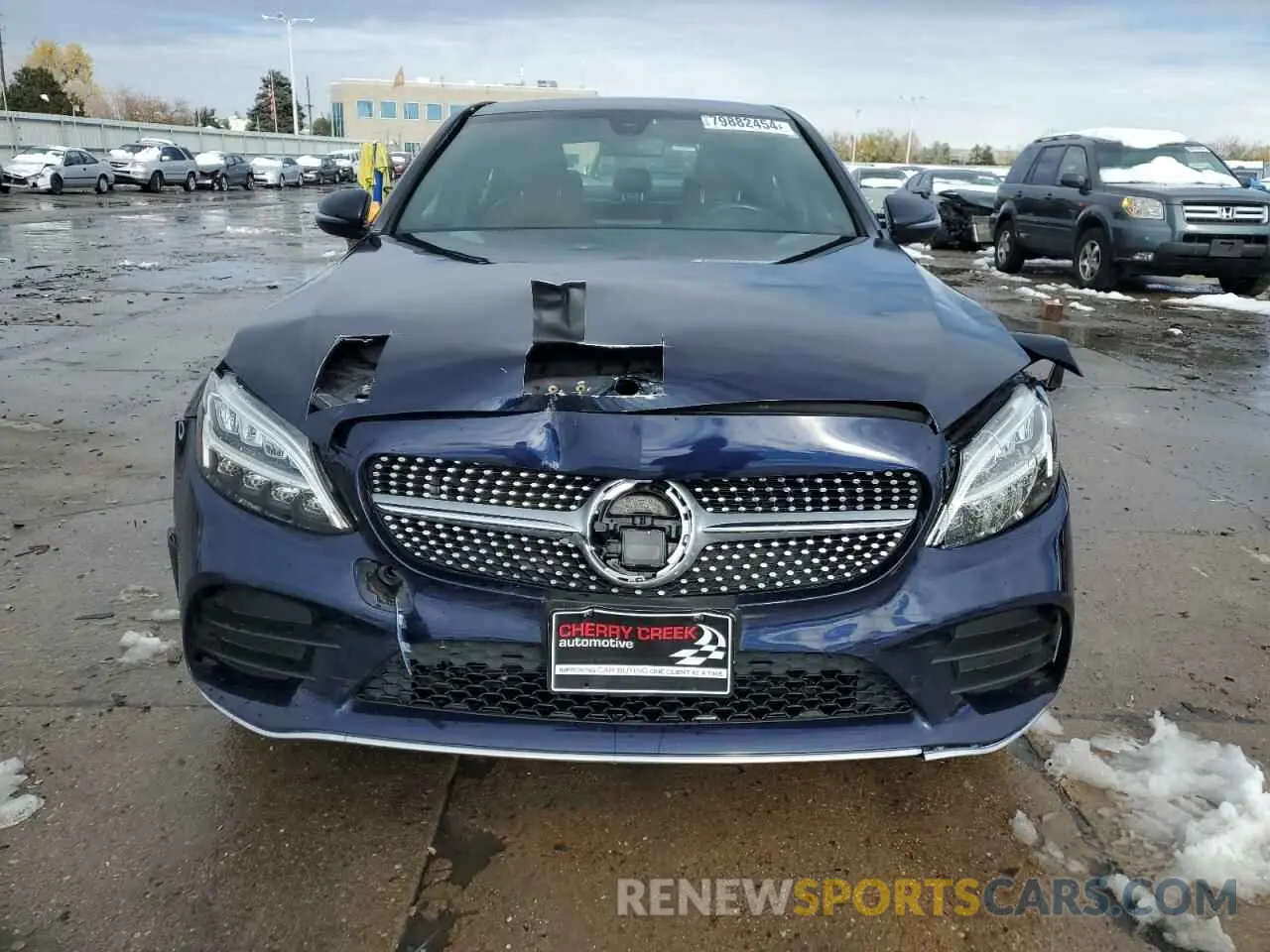 5 Photograph of a damaged car WDDWF8EB1KR482225 MERCEDES-BENZ C-CLASS 2019