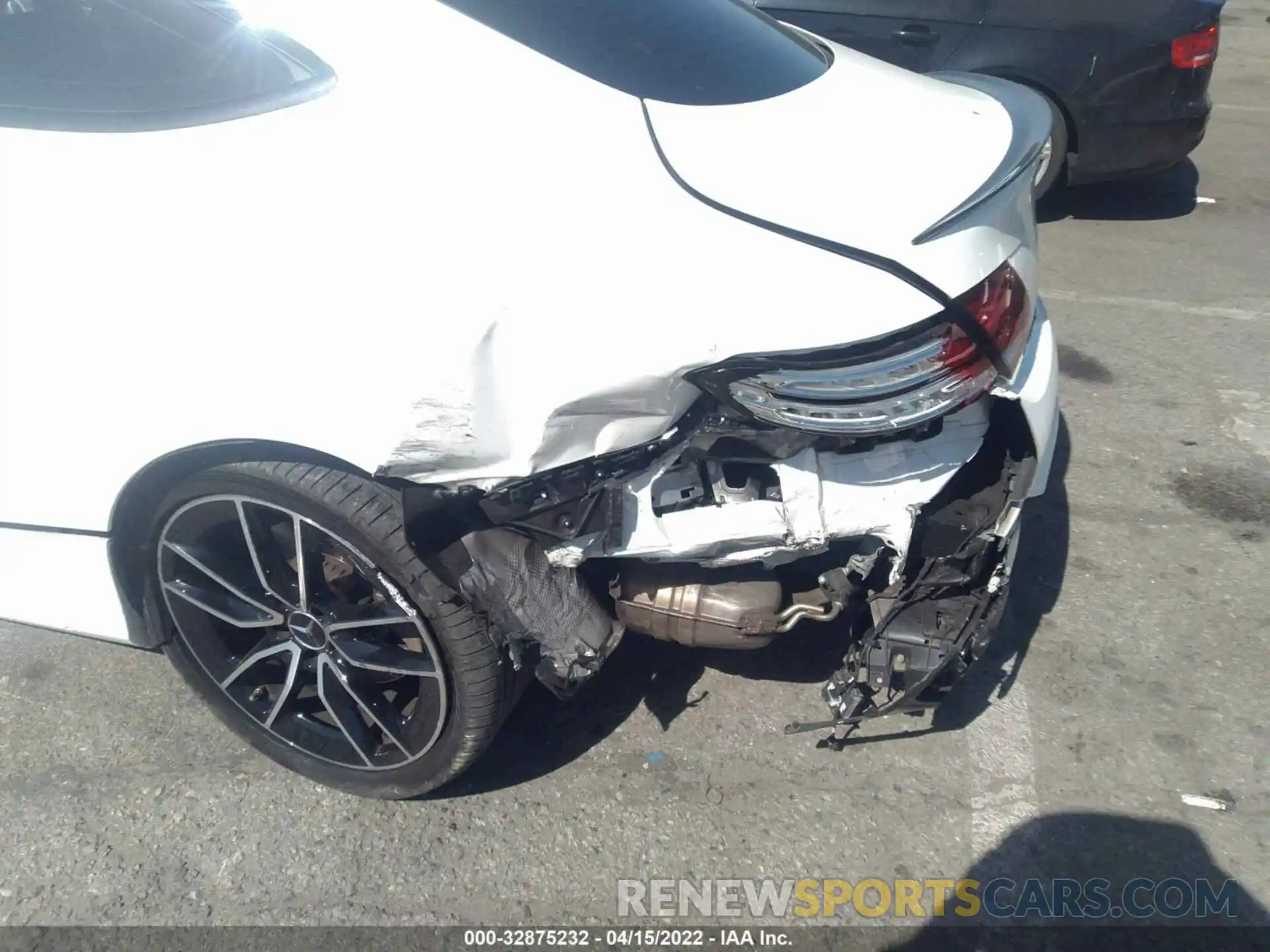 6 Photograph of a damaged car WDDWJ6EB1KF926384 MERCEDES-BENZ C-CLASS 2019