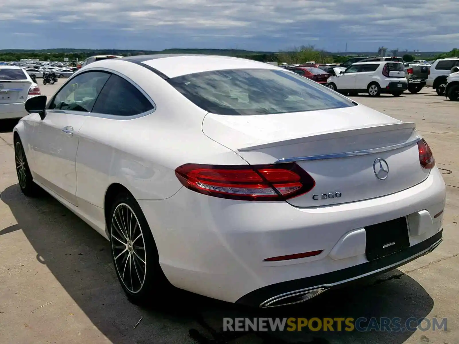 3 Photograph of a damaged car WDDWJ8DB0KF849018 MERCEDES-BENZ C CLASS 2019