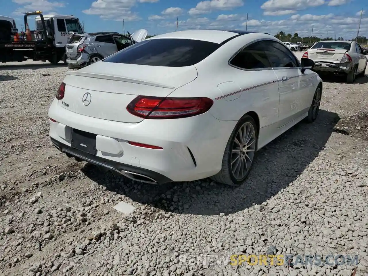 4 Photograph of a damaged car WDDWJ8DB6KF777919 MERCEDES-BENZ C-CLASS 2019