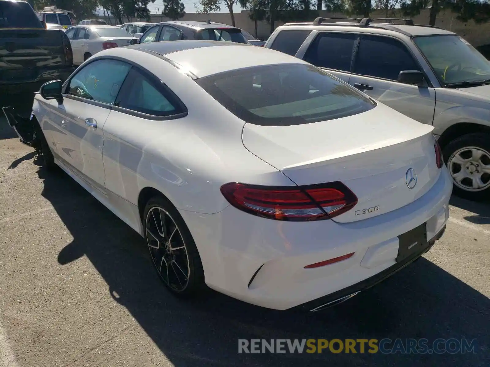 3 Photograph of a damaged car WDDWJ8DB8KF777274 MERCEDES-BENZ C CLASS 2019