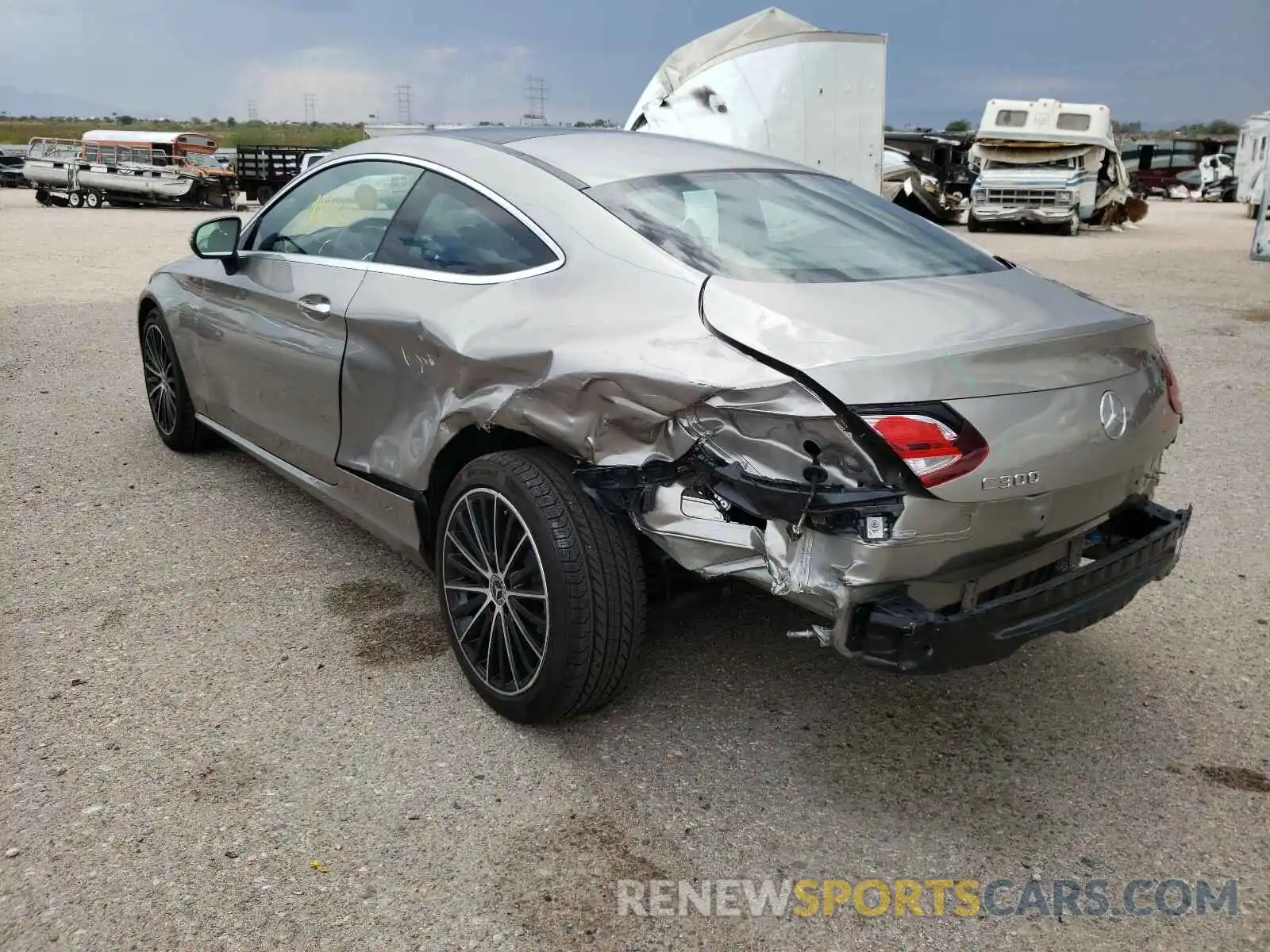 3 Photograph of a damaged car WDDWJ8DB9KF828569 MERCEDES-BENZ C CLASS 2019