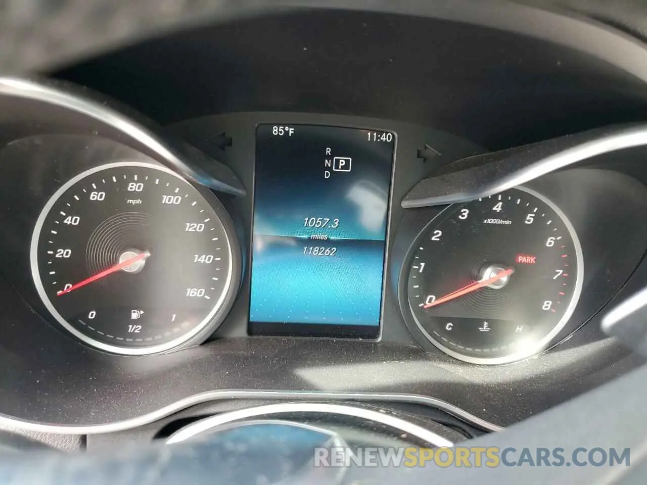 9 Photograph of a damaged car WDDWJ8DBXKF813076 MERCEDES-BENZ C-CLASS 2019