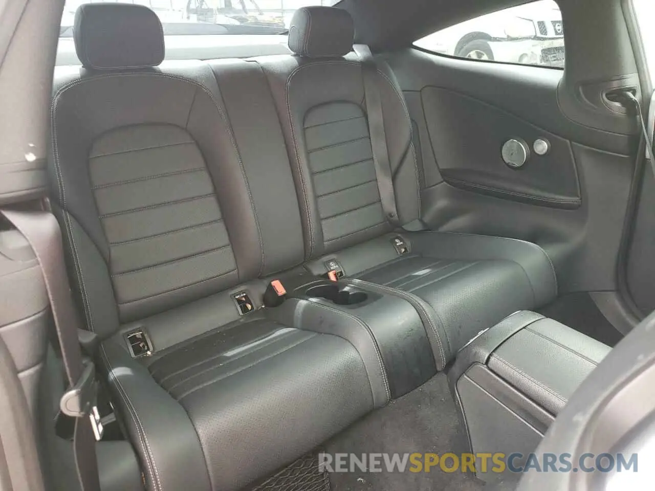 10 Photograph of a damaged car WDDWJ8EB2KF845759 MERCEDES-BENZ C-CLASS 2019