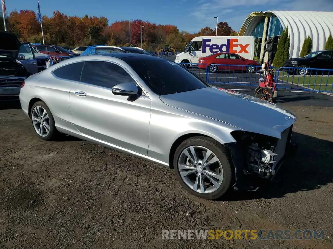 4 Photograph of a damaged car WDDWJ8EB5KF902438 MERCEDES-BENZ C-CLASS 2019
