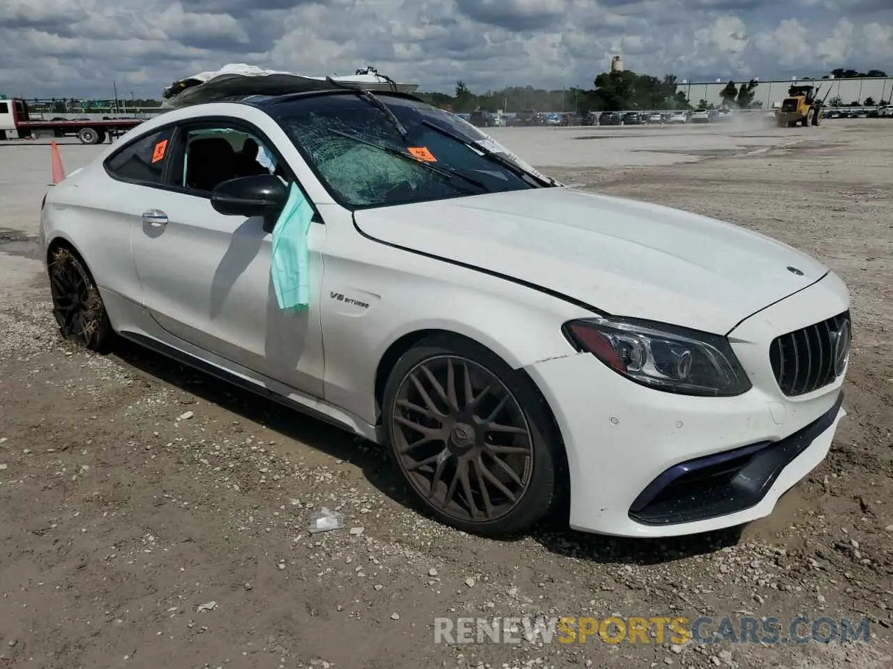 4 Photograph of a damaged car WDDWJ8HB1KF899291 MERCEDES-BENZ C-CLASS 2019