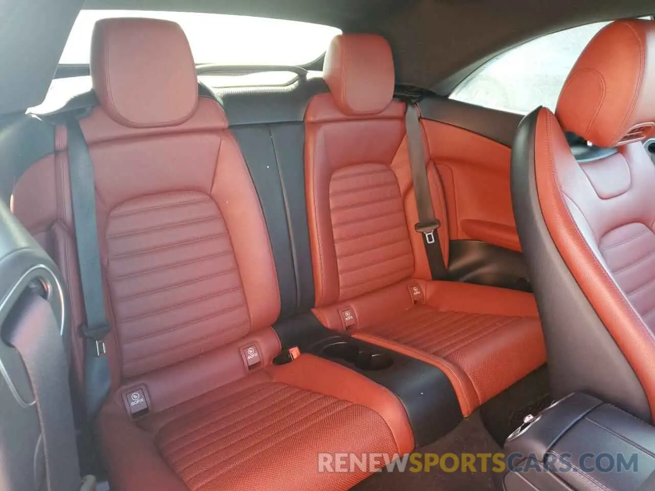 10 Photograph of a damaged car WDDWK8DB2KF857263 MERCEDES-BENZ C-CLASS 2019
