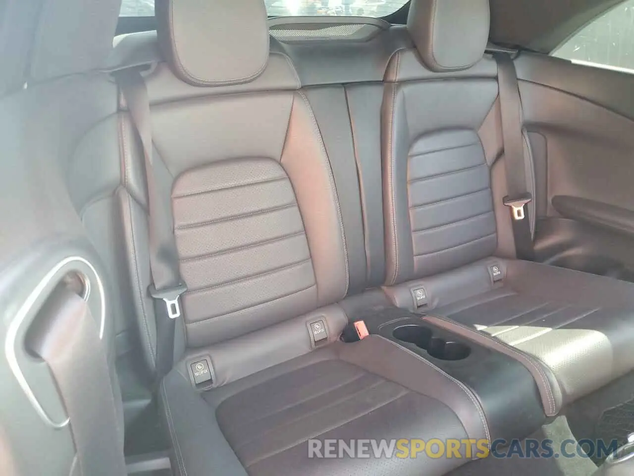 10 Photograph of a damaged car WDDWK8DB2KF866156 MERCEDES-BENZ C-CLASS 2019