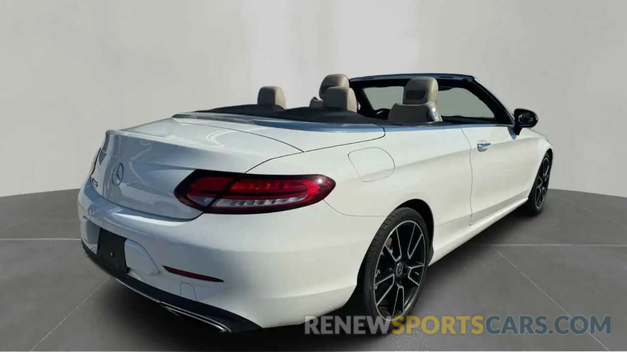 4 Photograph of a damaged car WDDWK8DB3KF827091 MERCEDES-BENZ C-CLASS 2019