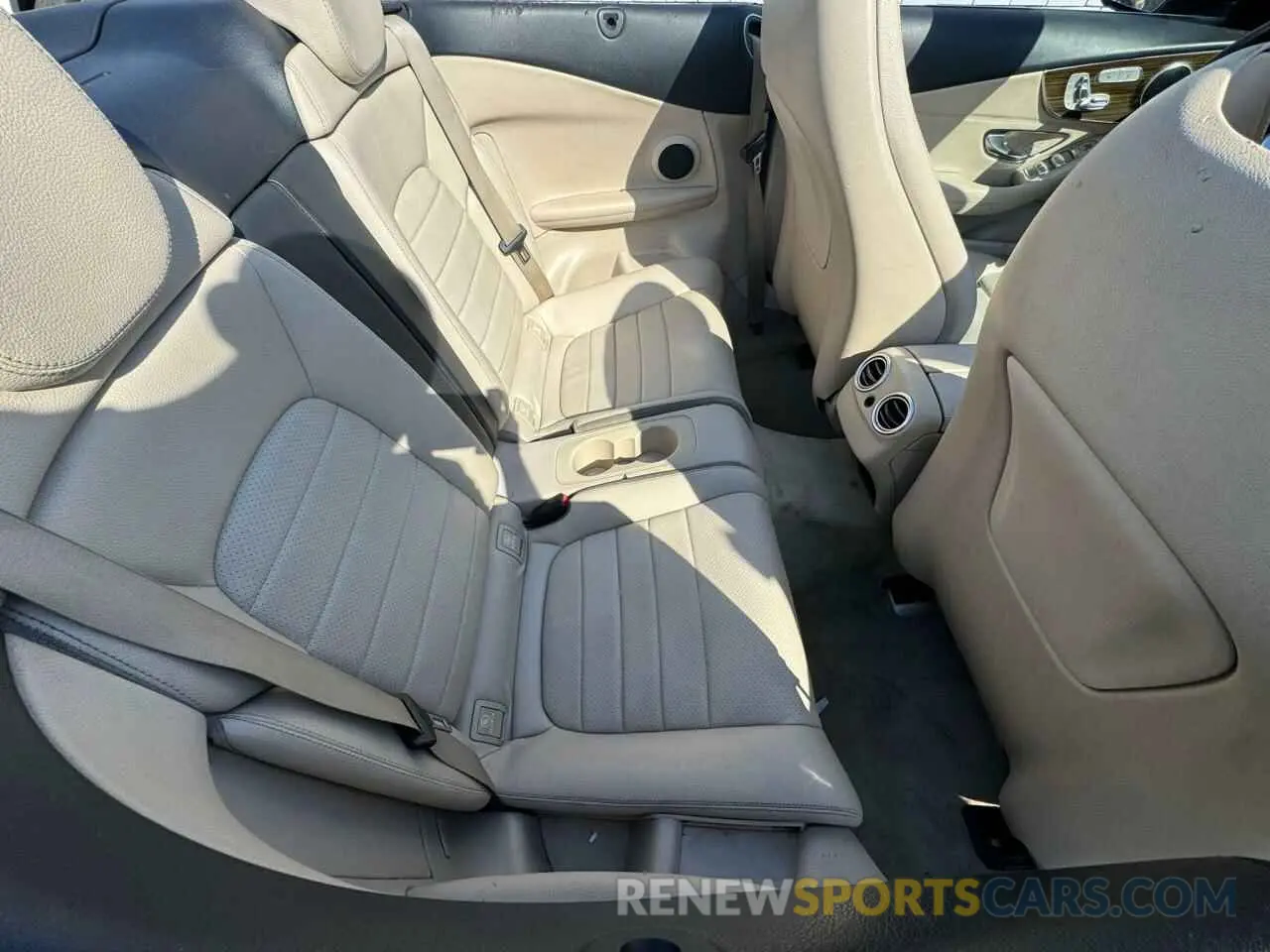 6 Photograph of a damaged car WDDWK8DB3KF827091 MERCEDES-BENZ C-CLASS 2019