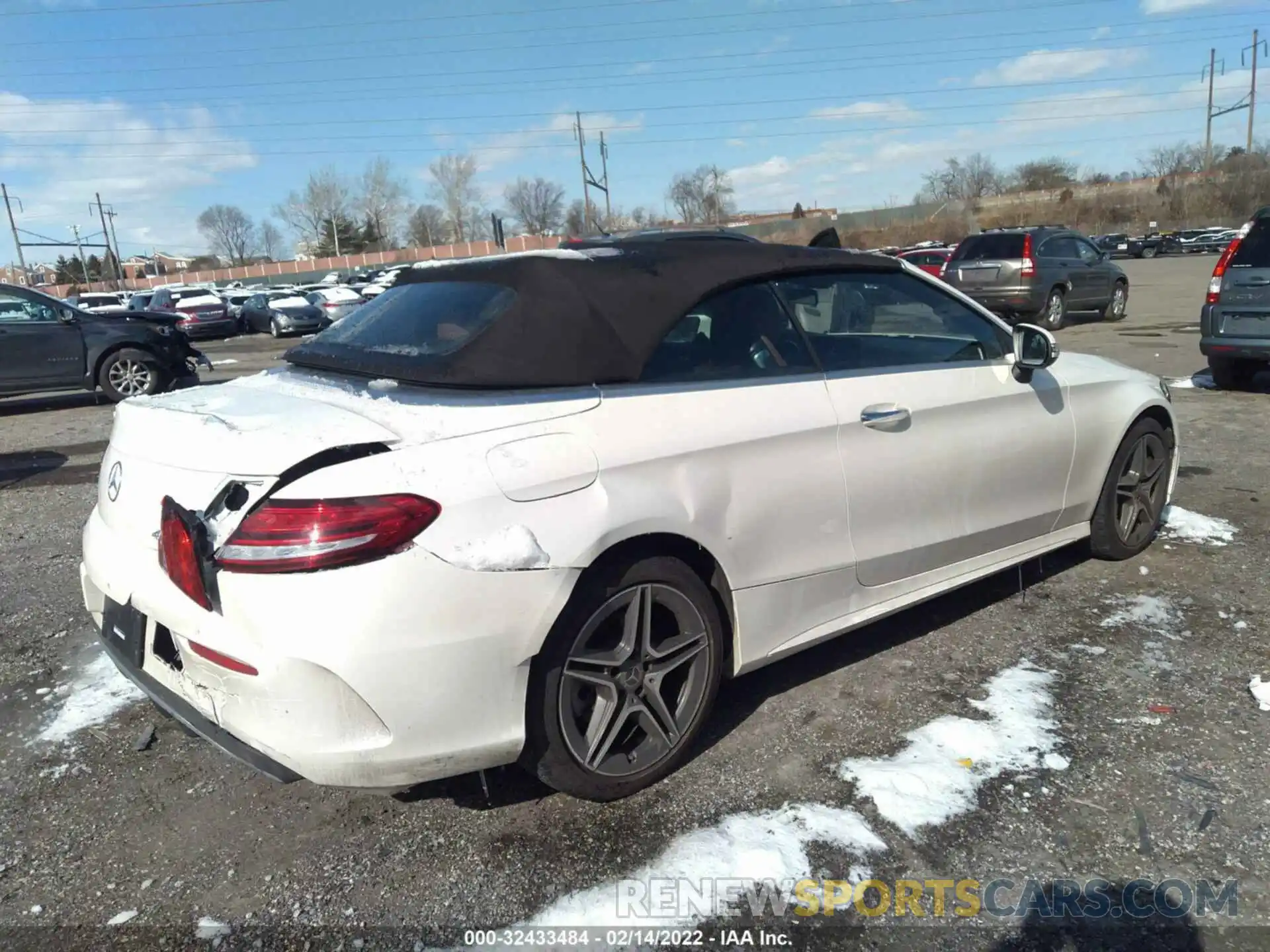 4 Photograph of a damaged car WDDWK8EB2KF776200 MERCEDES-BENZ C-CLASS 2019