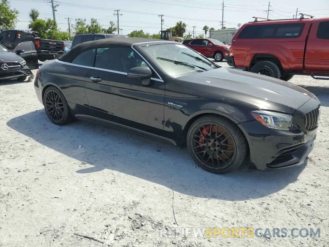 4 Photograph of a damaged car WDDWK8HB9KF847338 MERCEDES-BENZ C-CLASS 2019