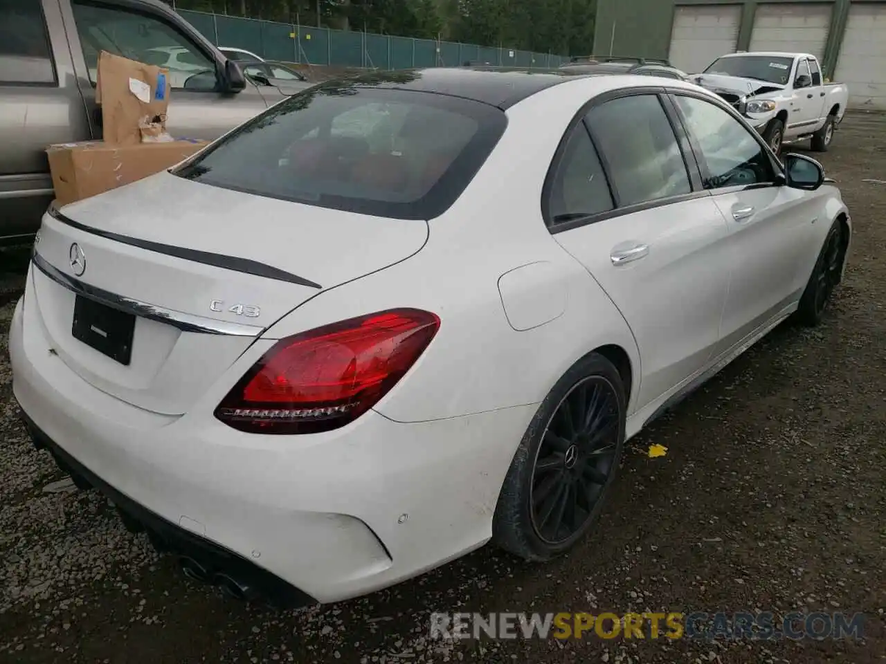 4 Photograph of a damaged car 55SWF6EB0LU328335 MERCEDES-BENZ C-CLASS 2020