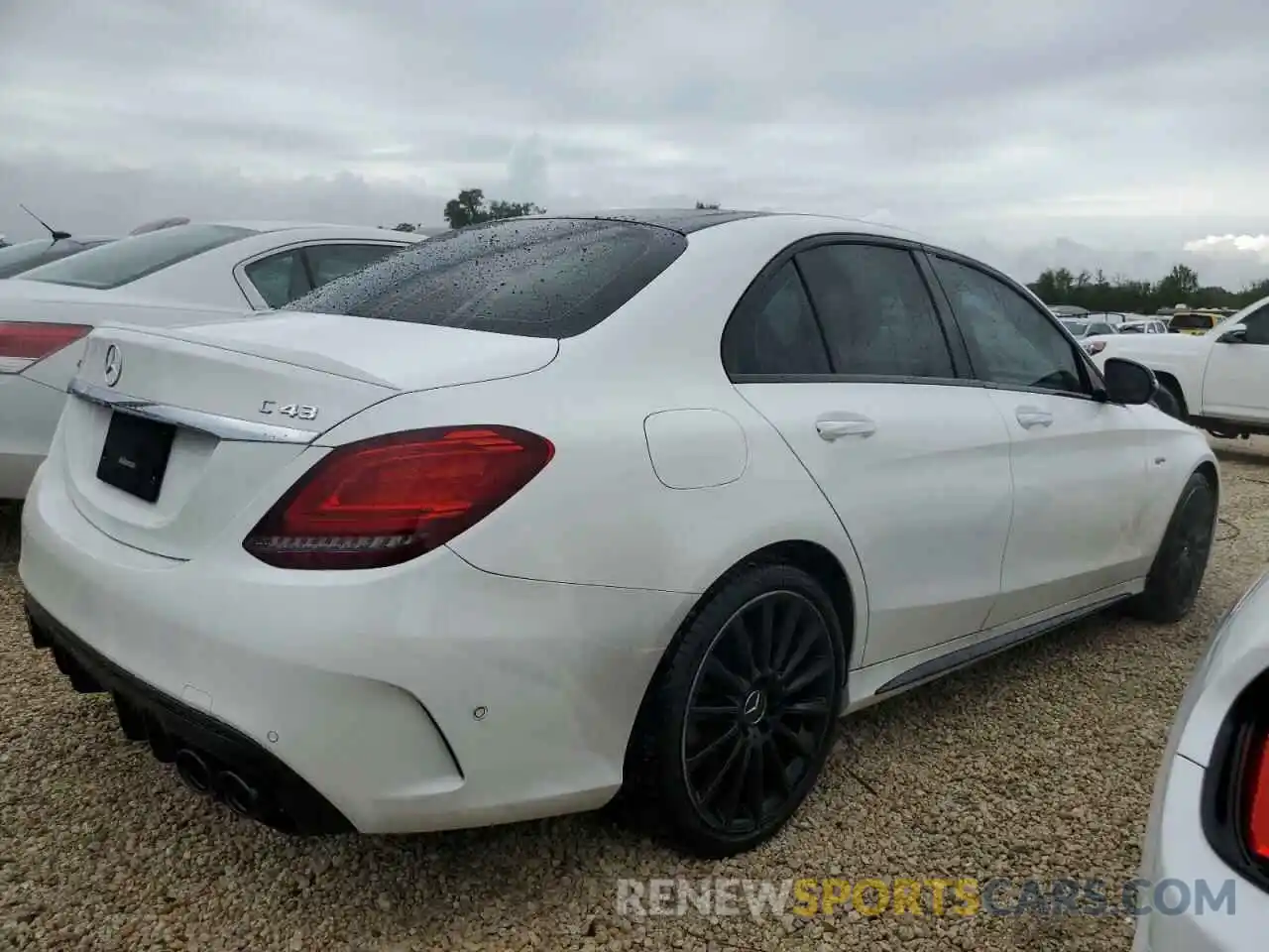 4 Photograph of a damaged car 55SWF6EB6LU329716 MERCEDES-BENZ C-CLASS 2020