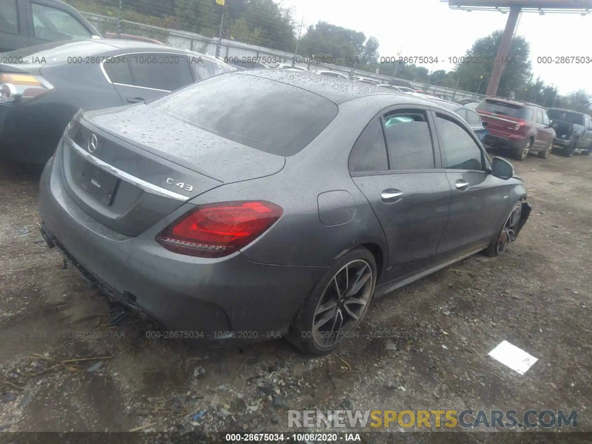 4 Photograph of a damaged car 55SWF6EBXLU333560 MERCEDES-BENZ C-CLASS 2020