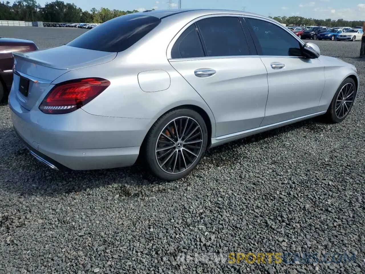 3 Photograph of a damaged car 55SWF8DB0LU332611 MERCEDES-BENZ C-CLASS 2020