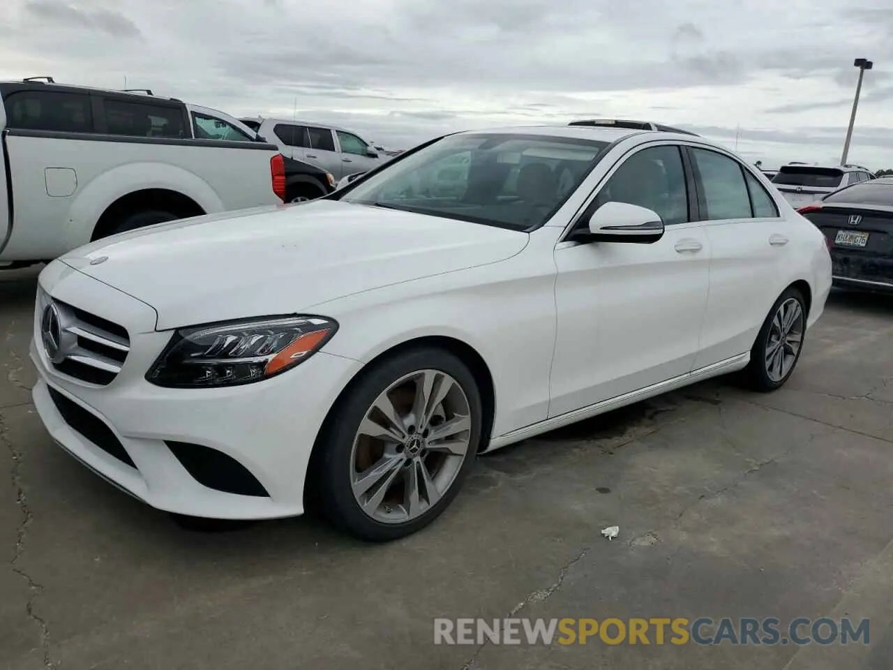 1 Photograph of a damaged car 55SWF8DB1LU332665 MERCEDES-BENZ C-CLASS 2020