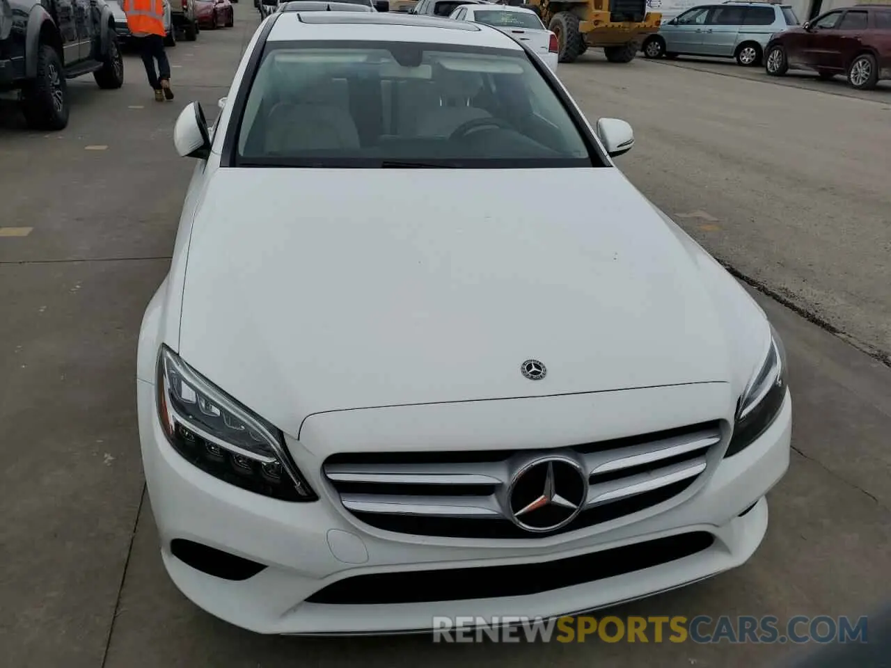 5 Photograph of a damaged car 55SWF8DB1LU332665 MERCEDES-BENZ C-CLASS 2020