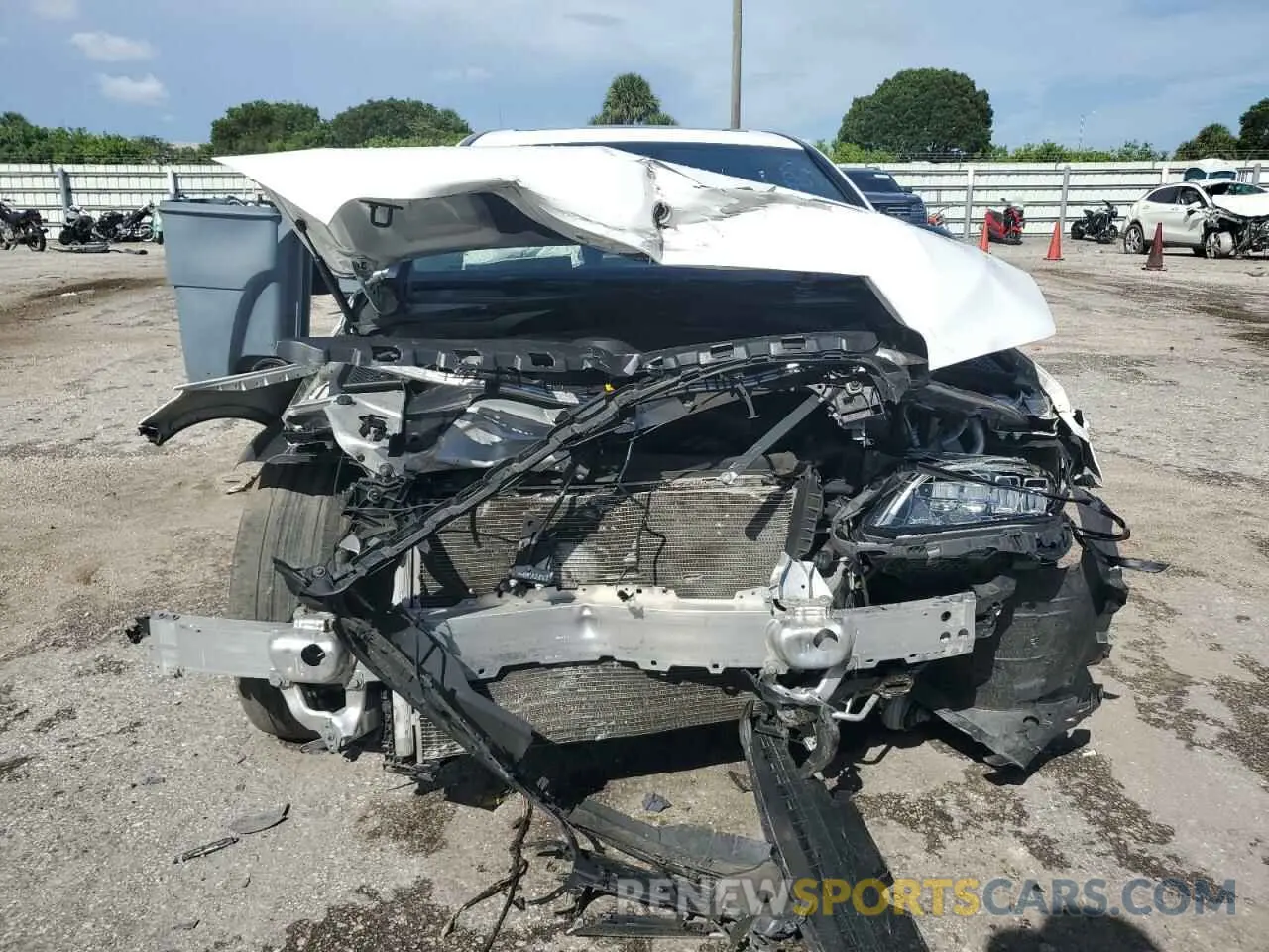 5 Photograph of a damaged car 55SWF8DB3LU324194 MERCEDES-BENZ C-CLASS 2020