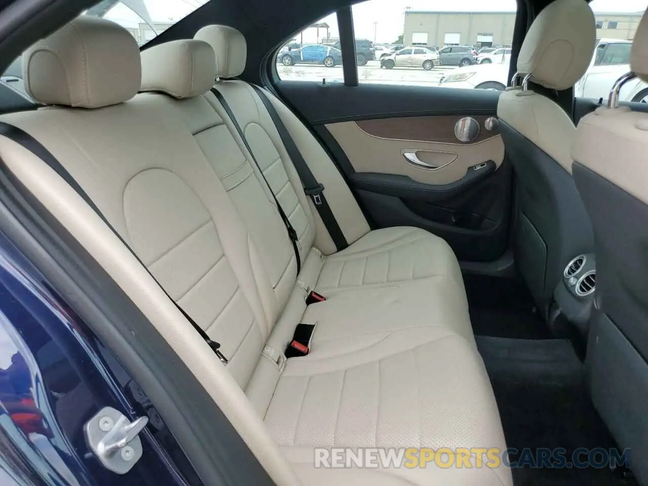 10 Photograph of a damaged car 55SWF8DB7LU326367 MERCEDES-BENZ C-CLASS 2020
