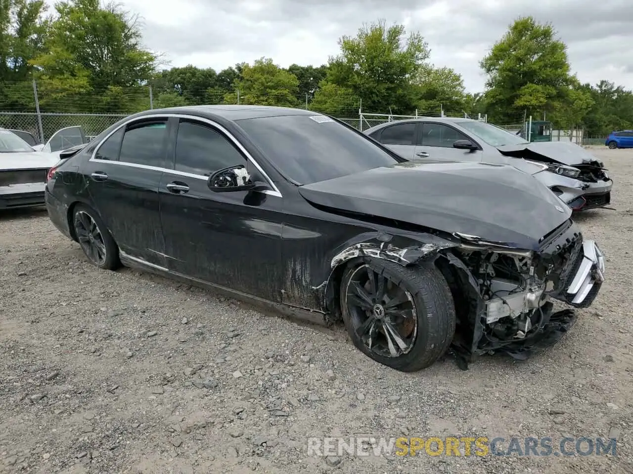 4 Photograph of a damaged car 55SWF8EB0LU325592 MERCEDES-BENZ C-CLASS 2020