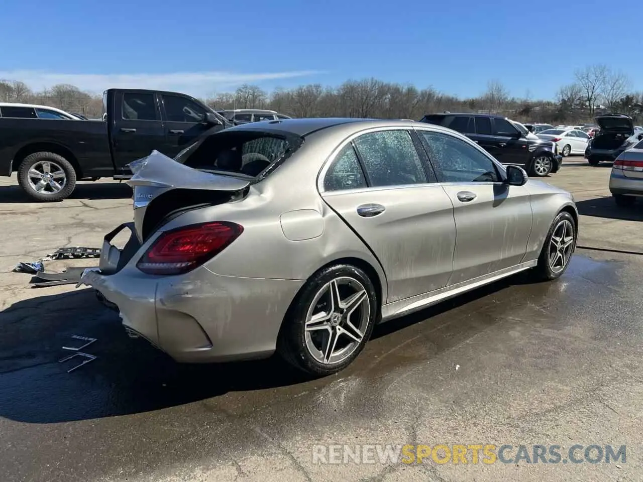 3 Photograph of a damaged car 55SWF8EB5LU325541 MERCEDES-BENZ C-CLASS 2020