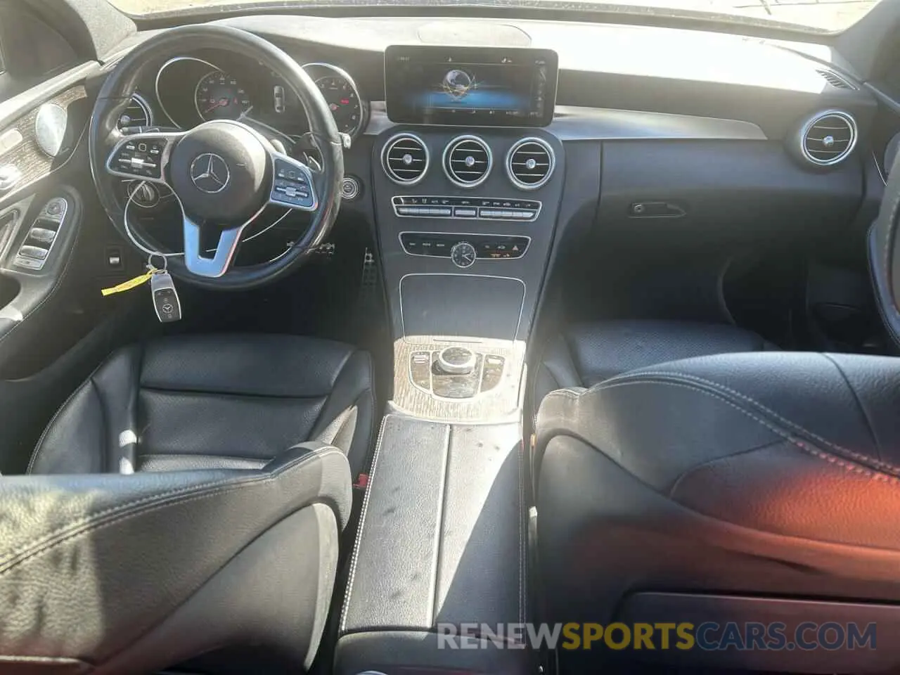 8 Photograph of a damaged car 55SWF8EB5LU325541 MERCEDES-BENZ C-CLASS 2020
