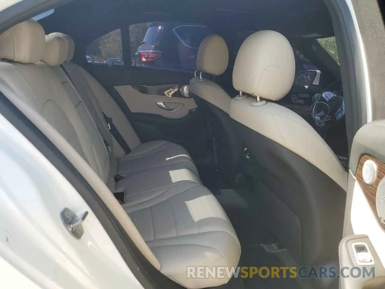 10 Photograph of a damaged car 55SWF8EB5LU327421 MERCEDES-BENZ C-CLASS 2020
