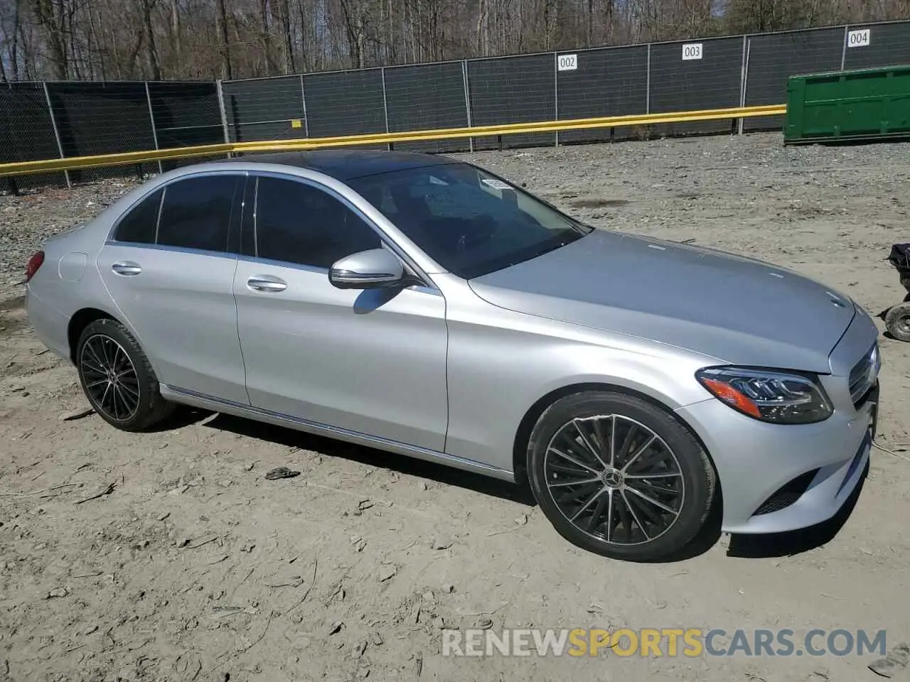 4 Photograph of a damaged car 55SWF8EB7LU324794 MERCEDES-BENZ C-CLASS 2020