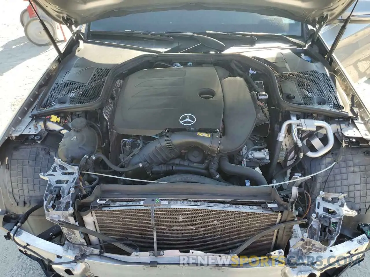 11 Photograph of a damaged car 55SWF8EB8LU327865 MERCEDES-BENZ C-CLASS 2020