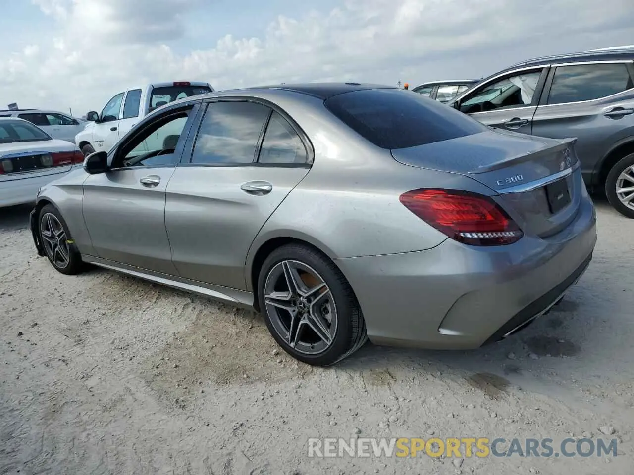 2 Photograph of a damaged car 55SWF8EBXLU323980 MERCEDES-BENZ C-CLASS 2020