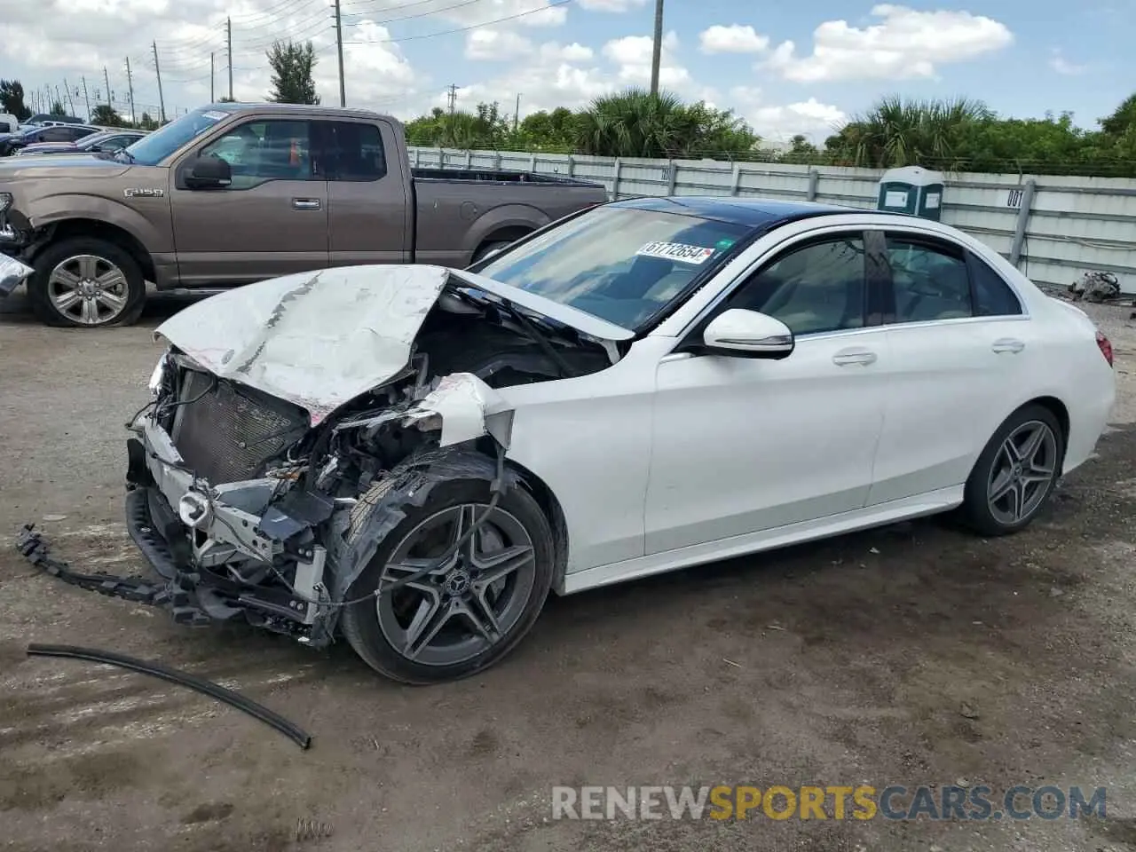 1 Photograph of a damaged car 55SWF8EBXLU325177 MERCEDES-BENZ C-CLASS 2020