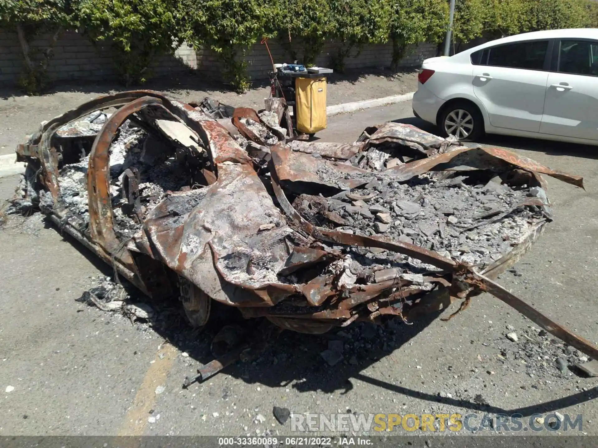 3 Photograph of a damaged car 55SWF8HB7LU331028 MERCEDES-BENZ C-CLASS 2020